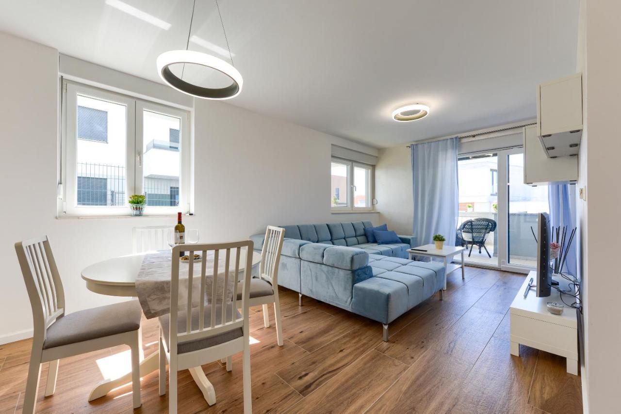 Moderan Kondominij + Terasa Zadar Exteriör bild