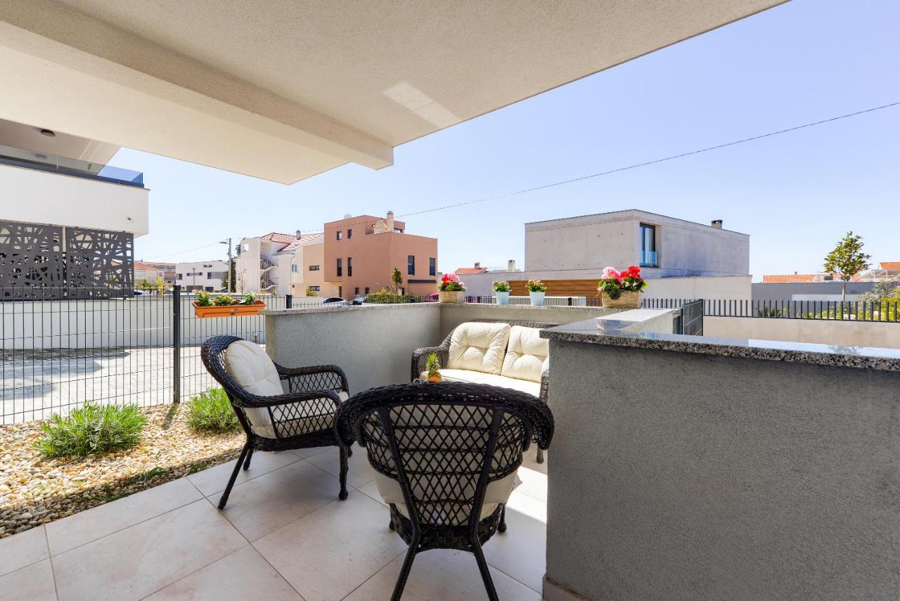 Moderan Kondominij + Terasa Zadar Exteriör bild