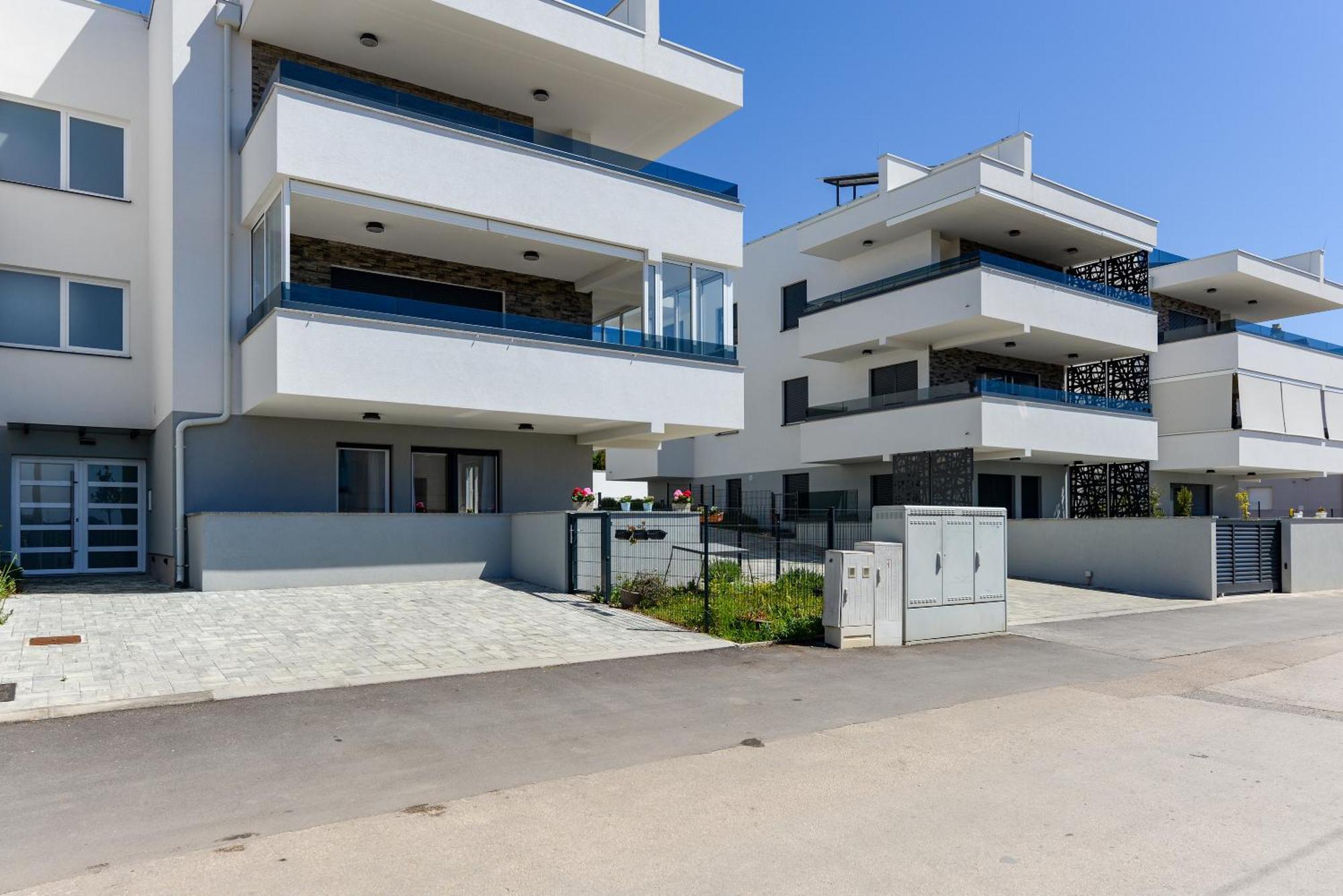 Moderan Kondominij + Terasa Zadar Exteriör bild