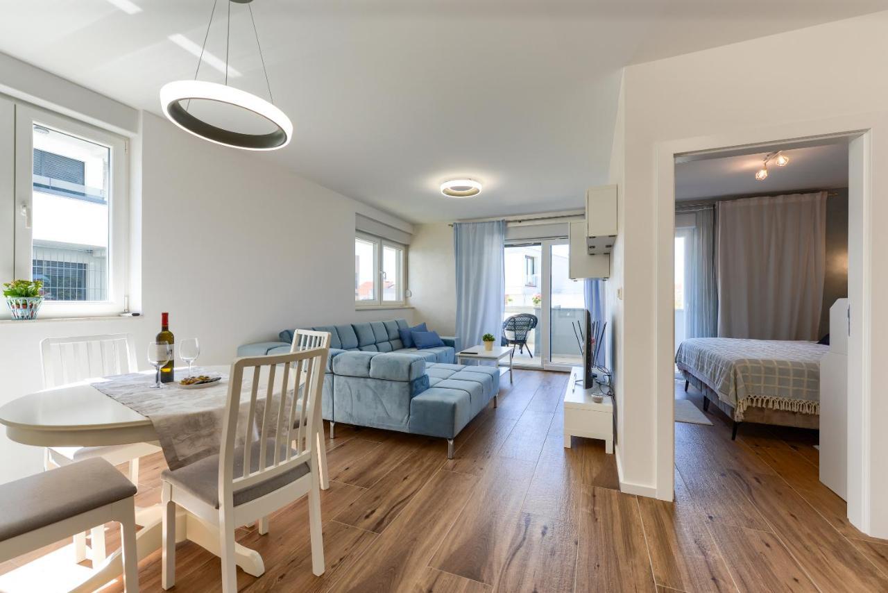 Moderan Kondominij + Terasa Zadar Exteriör bild